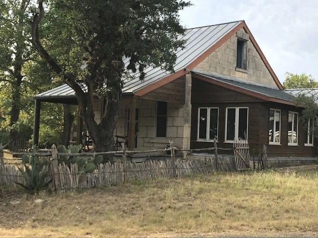 Comanche Creek Ranch Cabins