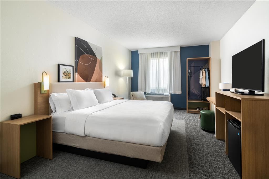 Spark by Hilton Hamburg