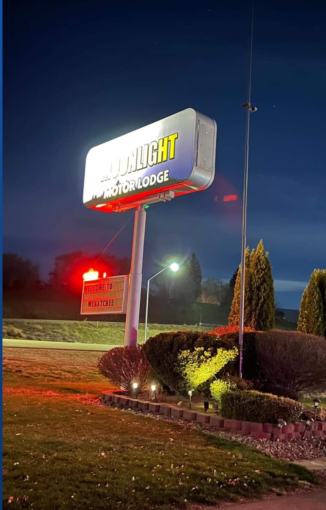 Moonlight Motor Lodge