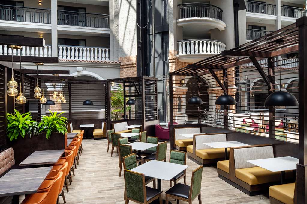 Embassy Suites by Hilton Orlando North