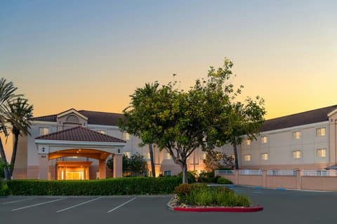 Fairfield by Marriott Inn & Suites San Francisco San Carlos