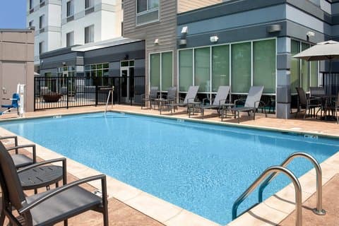 Fairfield by Marriott Inn & Suites Knoxville Lenoir City/I-75
