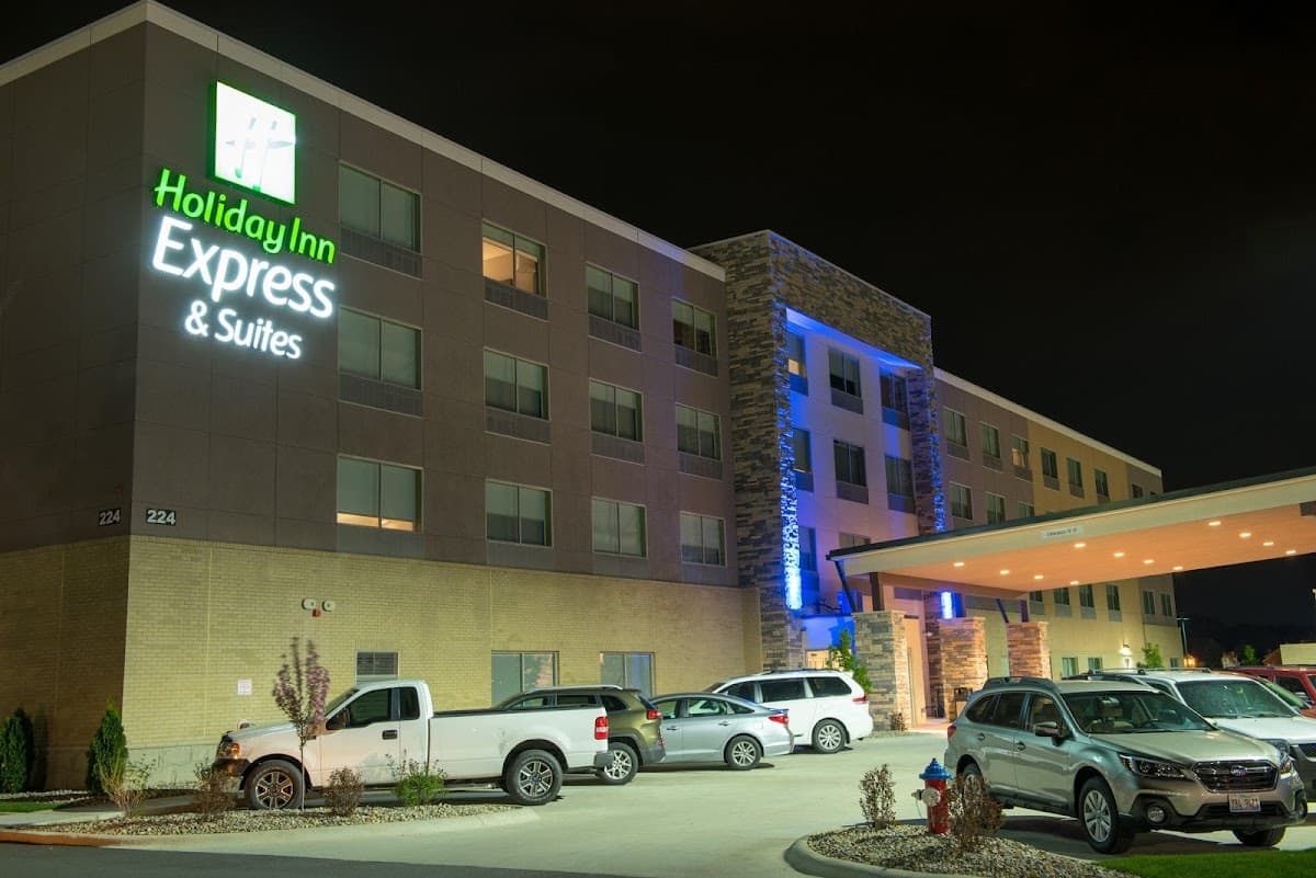 Holiday Inn Express & Suites Orland Park - Mokena by IHG