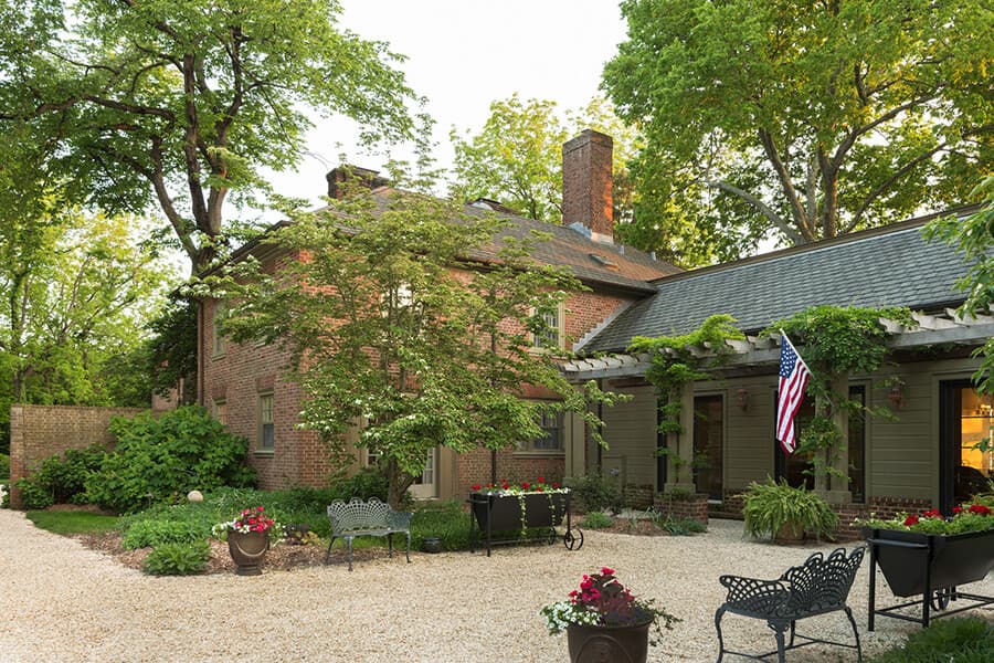 Great Oak Manor