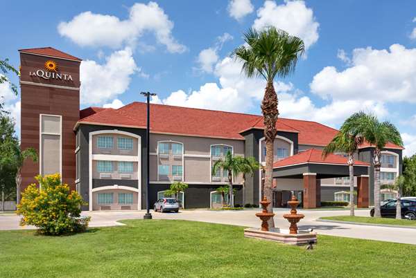 La Quinta Inn & Suites by Wyndham Brownsville North