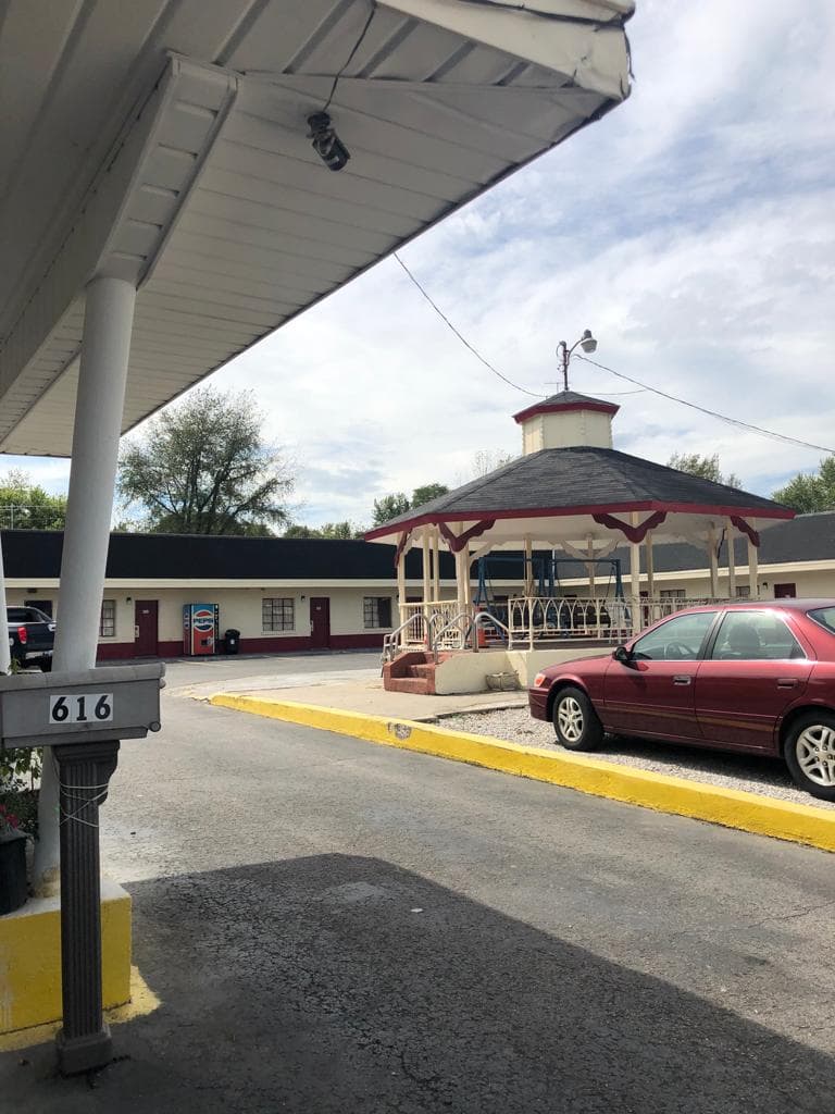 E'Town Motel