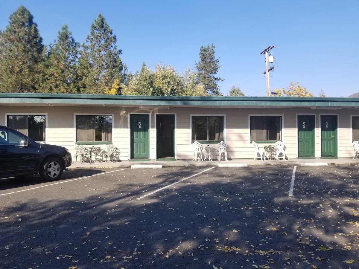 Neu Lodge Motel
