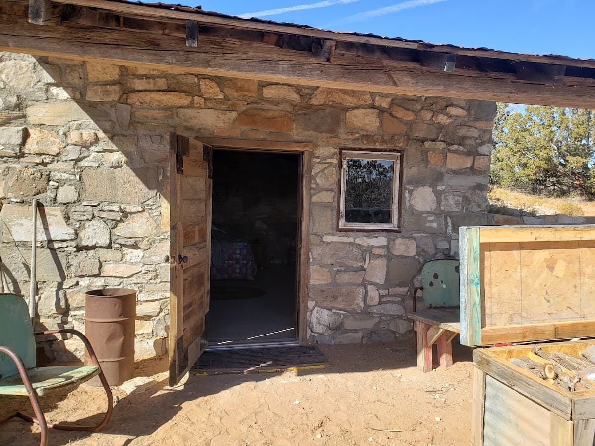 Homestead Stays - Experience the Pioneer Ways