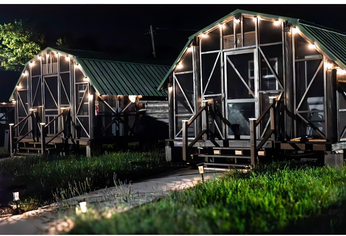 Mali cabins & farms