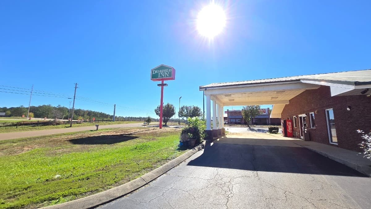 Deerfield Inn McComb I-55