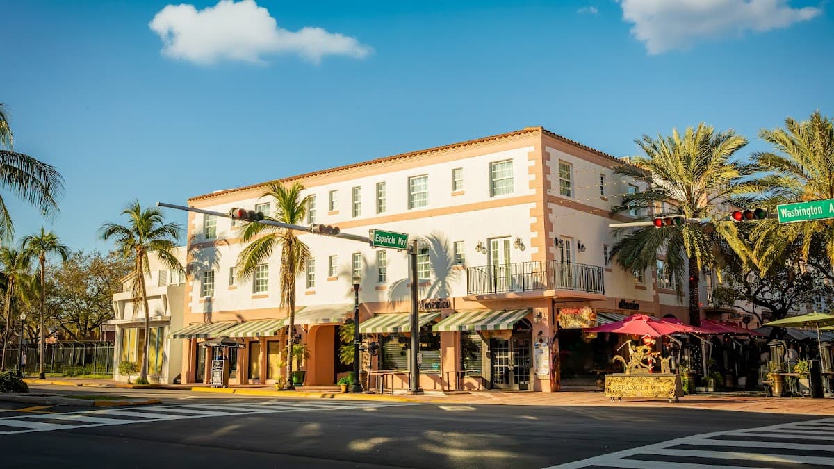 Esmé Miami Beach