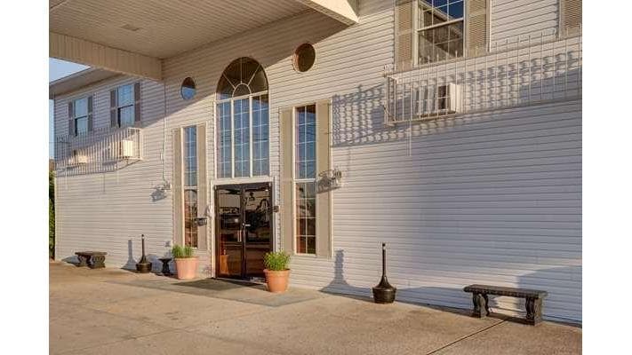 Howard Johnson by Wyndham Branson Theatre District