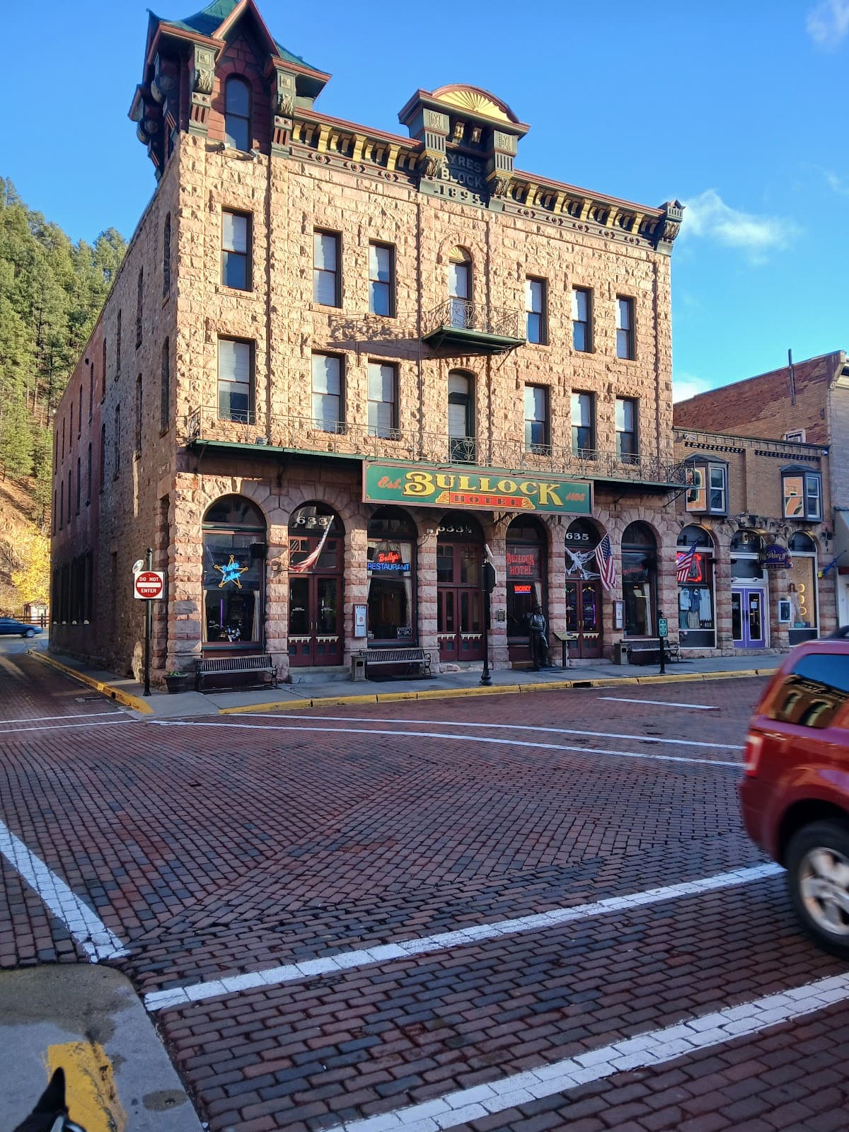 Historic Bullock Hotel