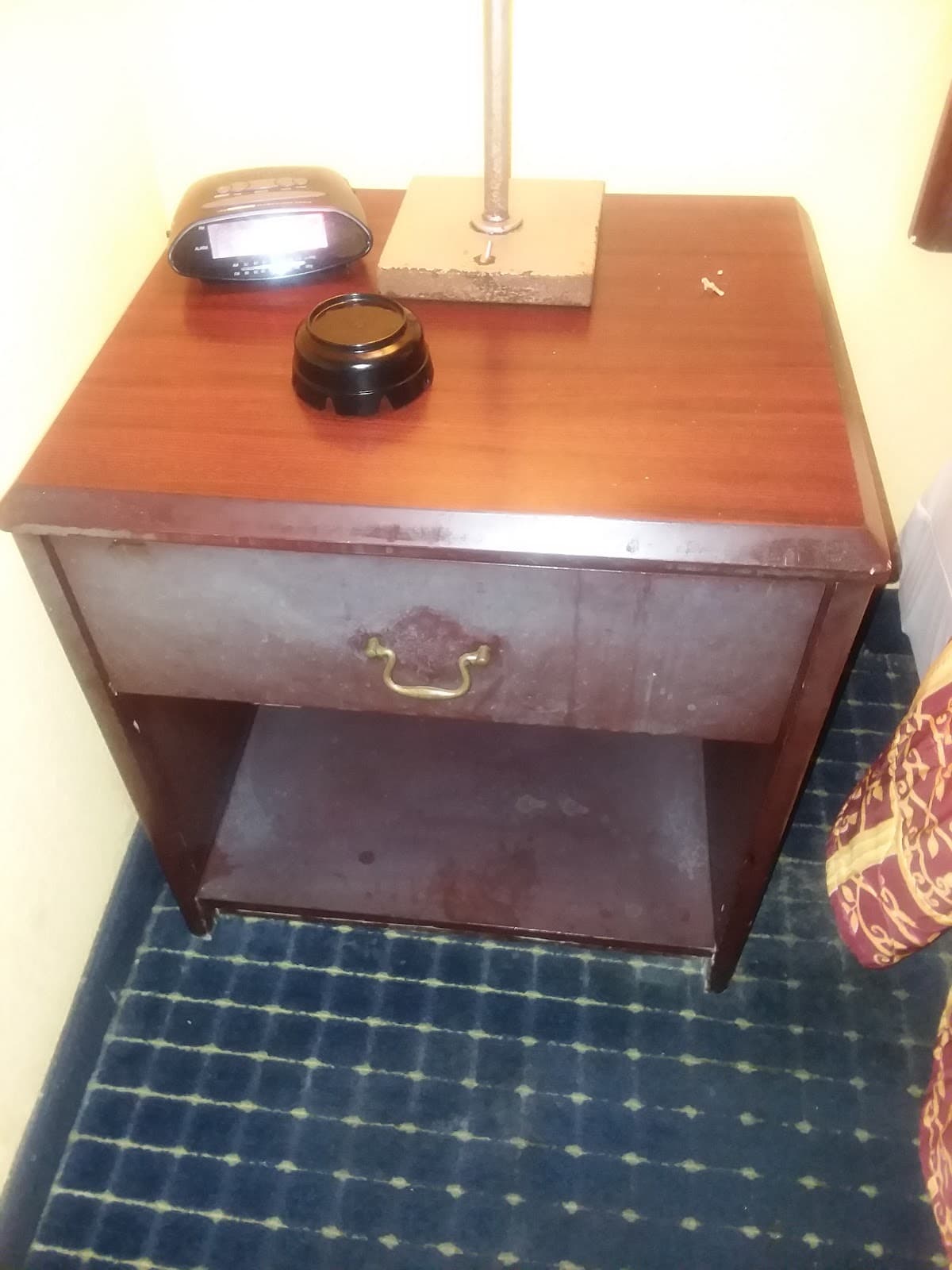 Studios & Suites 4 Less