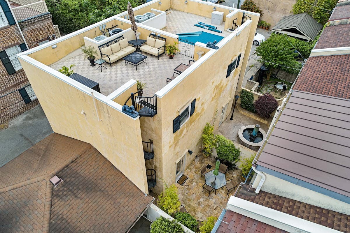 Villa on Broughton