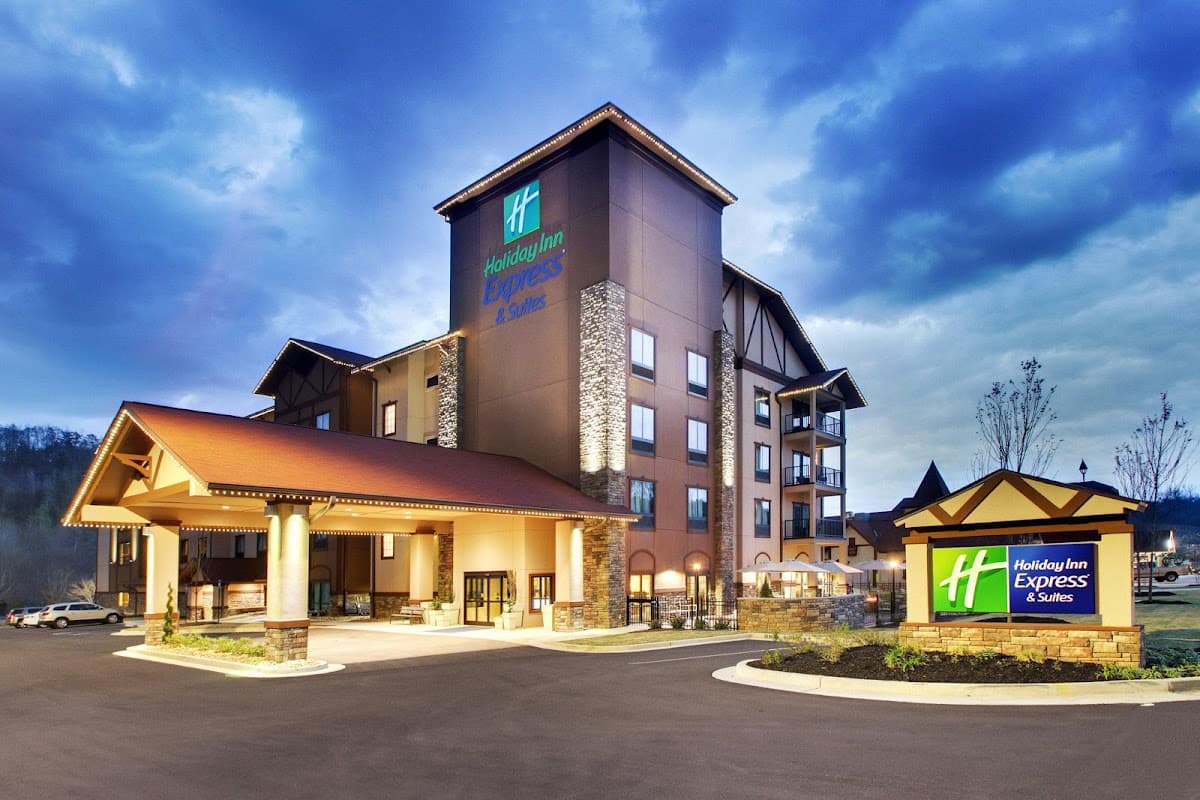 Holiday Inn Express & Suites Helen by IHG