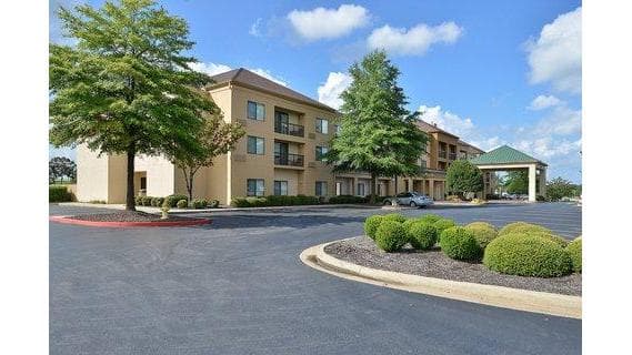 Courtyard by Marriott Bentonville