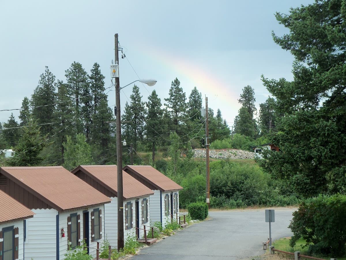 Valley Cottage Motel