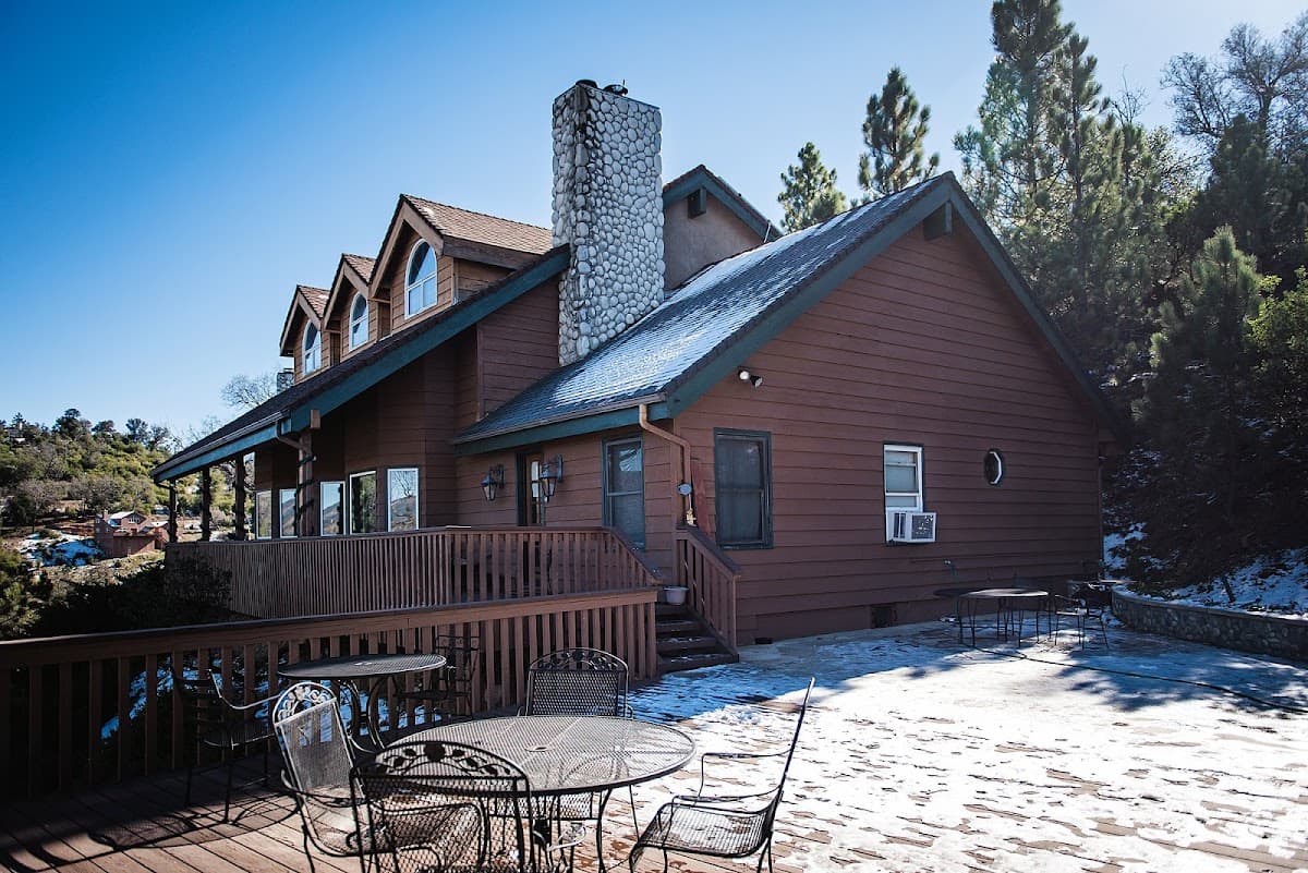 Tucker Peak Lodge