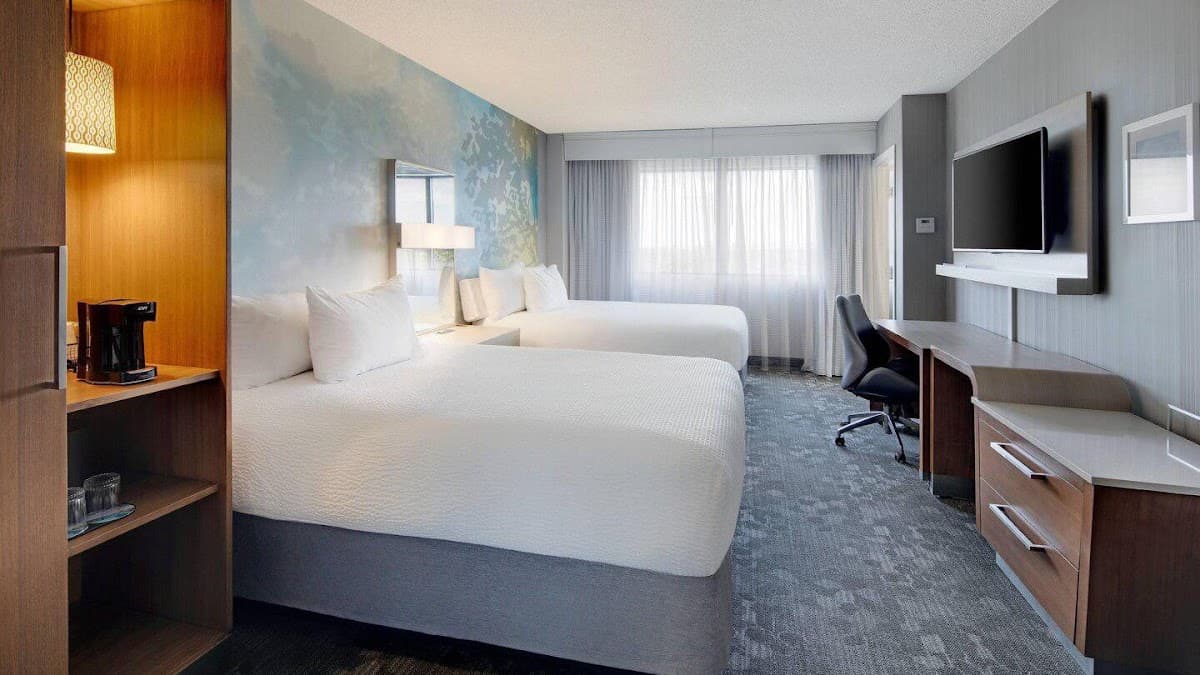 Courtyard by Marriott Austin-University Area