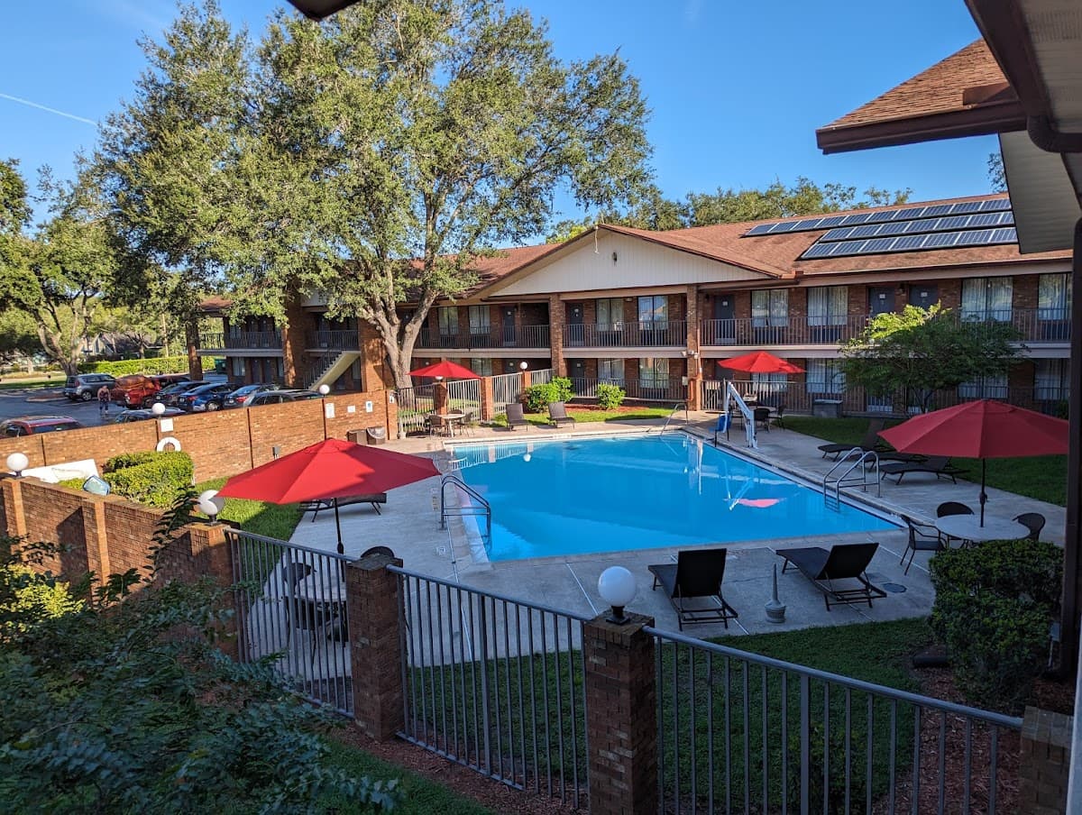 Ramada by Wyndham Temple Terrace/Tampa North