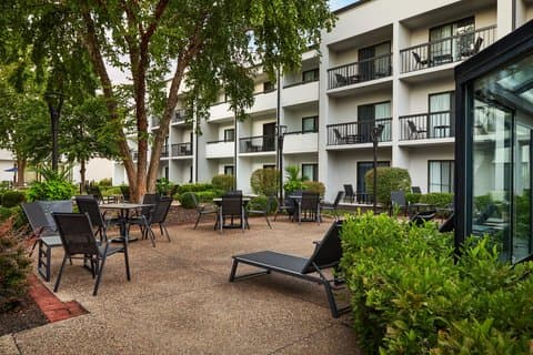 Courtyard by Marriott Kansas City Overland Park/Metcalf, South of College Boulevard