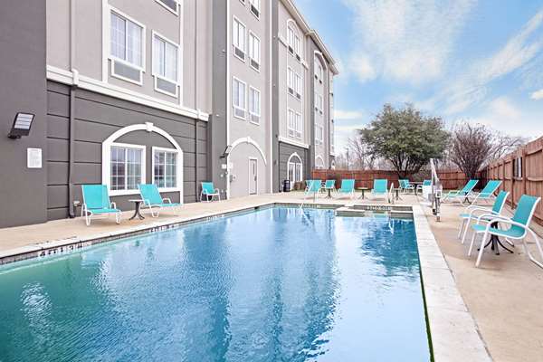La Quinta Inn & Suites by Wyndham Paris