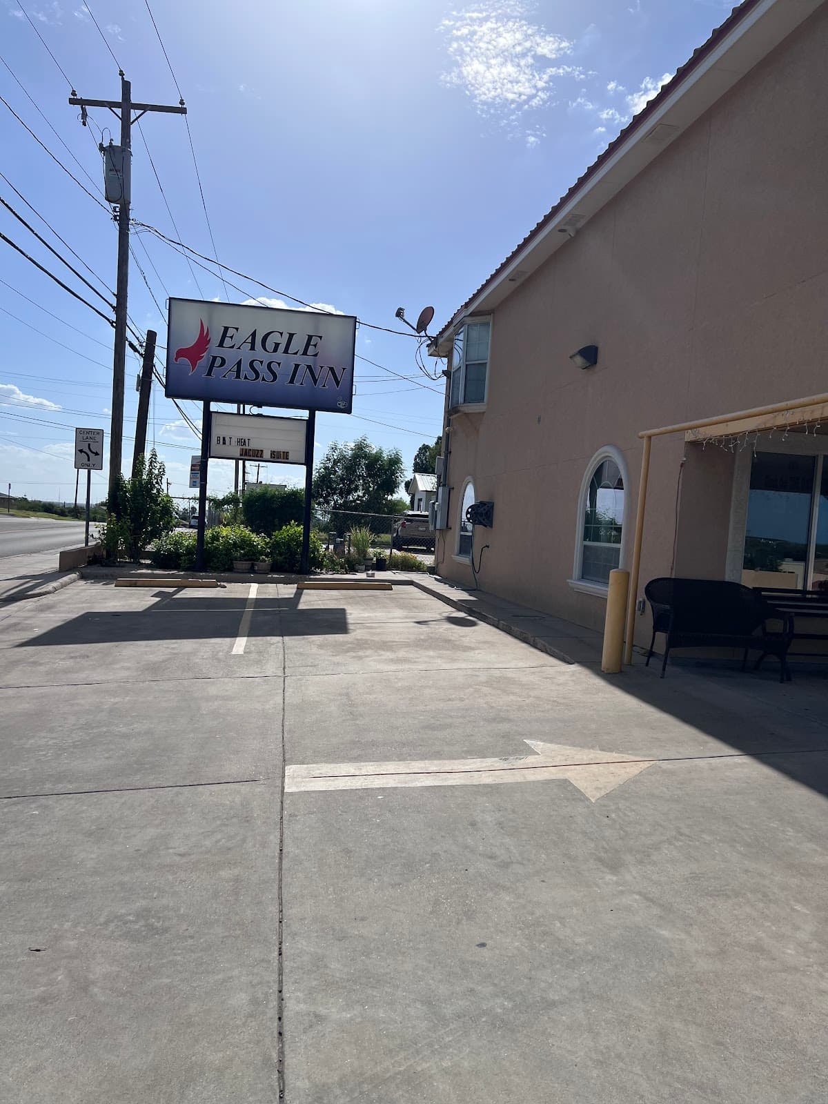 eagle pass inn