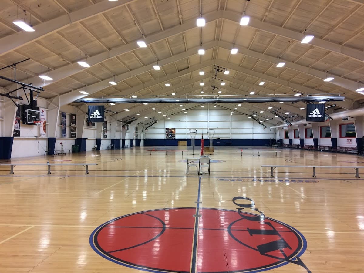 Center Saint Louis