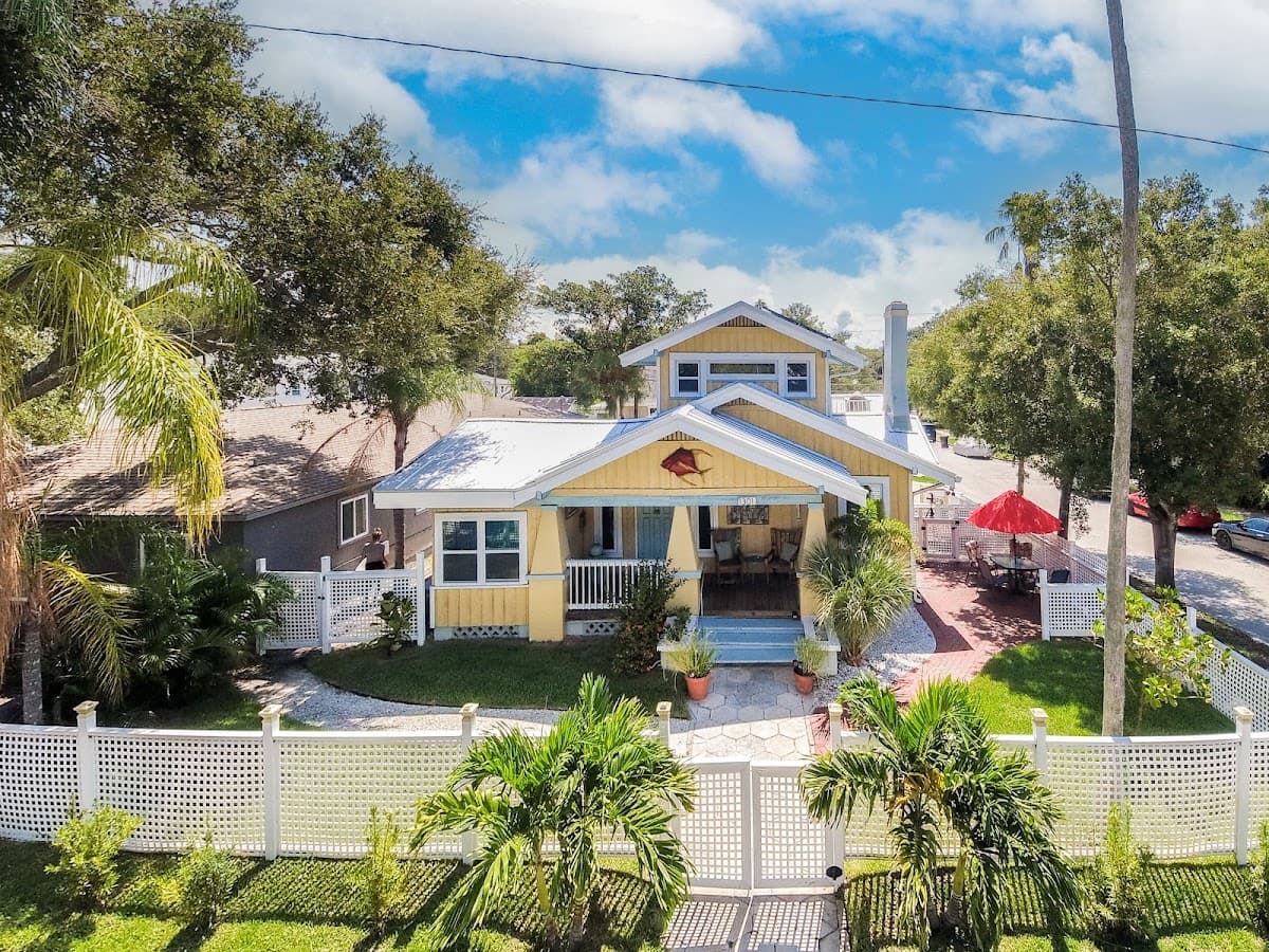 St Pete Hotel BnB Rentals, St Pete