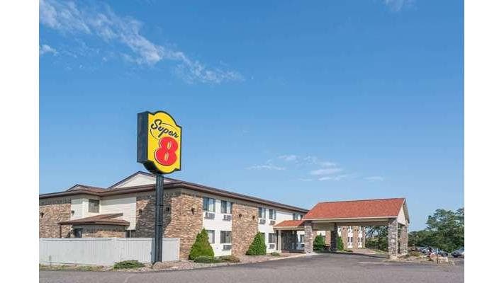 Super 8 by Wyndham Rice Lake