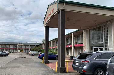Denver West Inn
