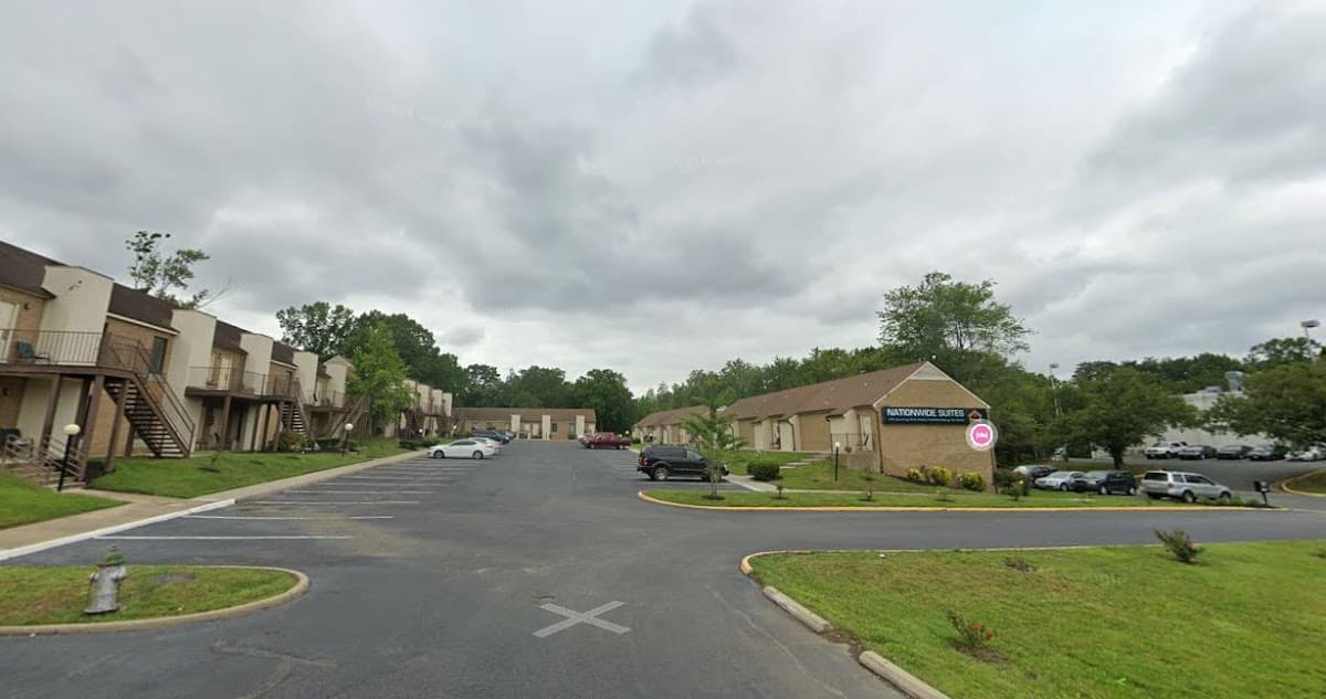 Dunning Mills Inn- Nationwide Suites