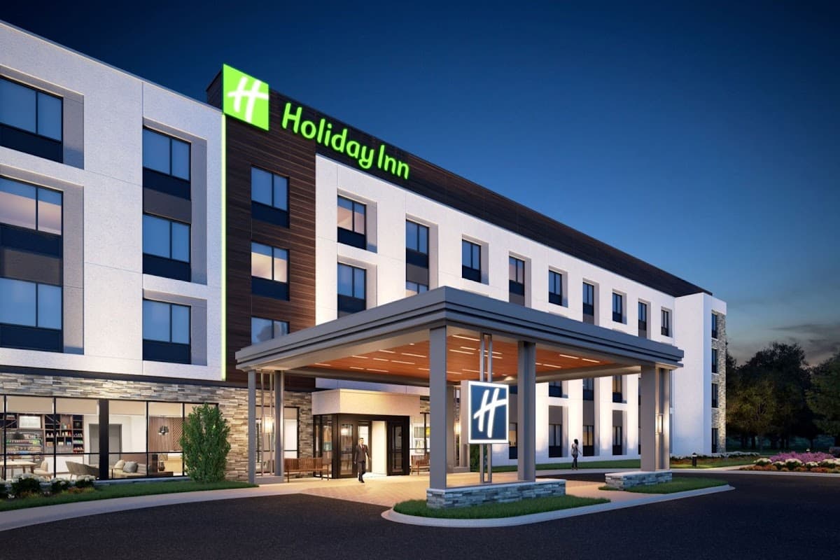 Holiday Inn Nashville Airport by IHG