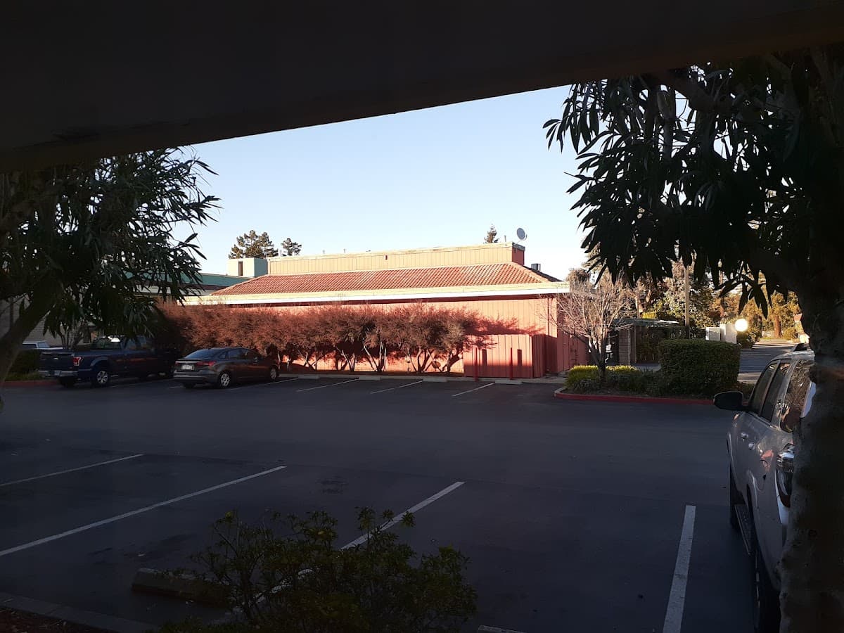 Sundowner Inn