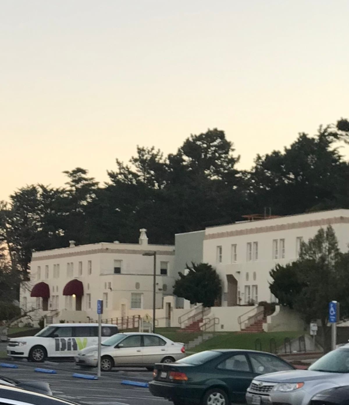 Hoptel VA Veterans Hotel