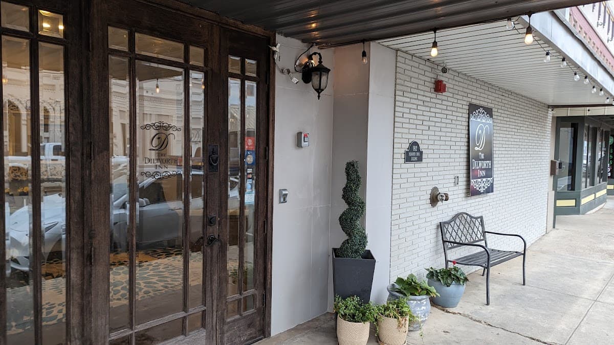 The Dilworth Inn