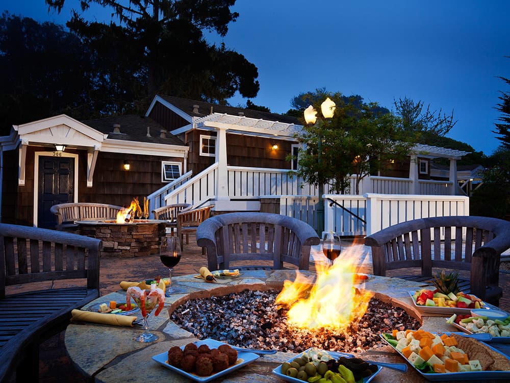Lighthouse Lodge & Cottages