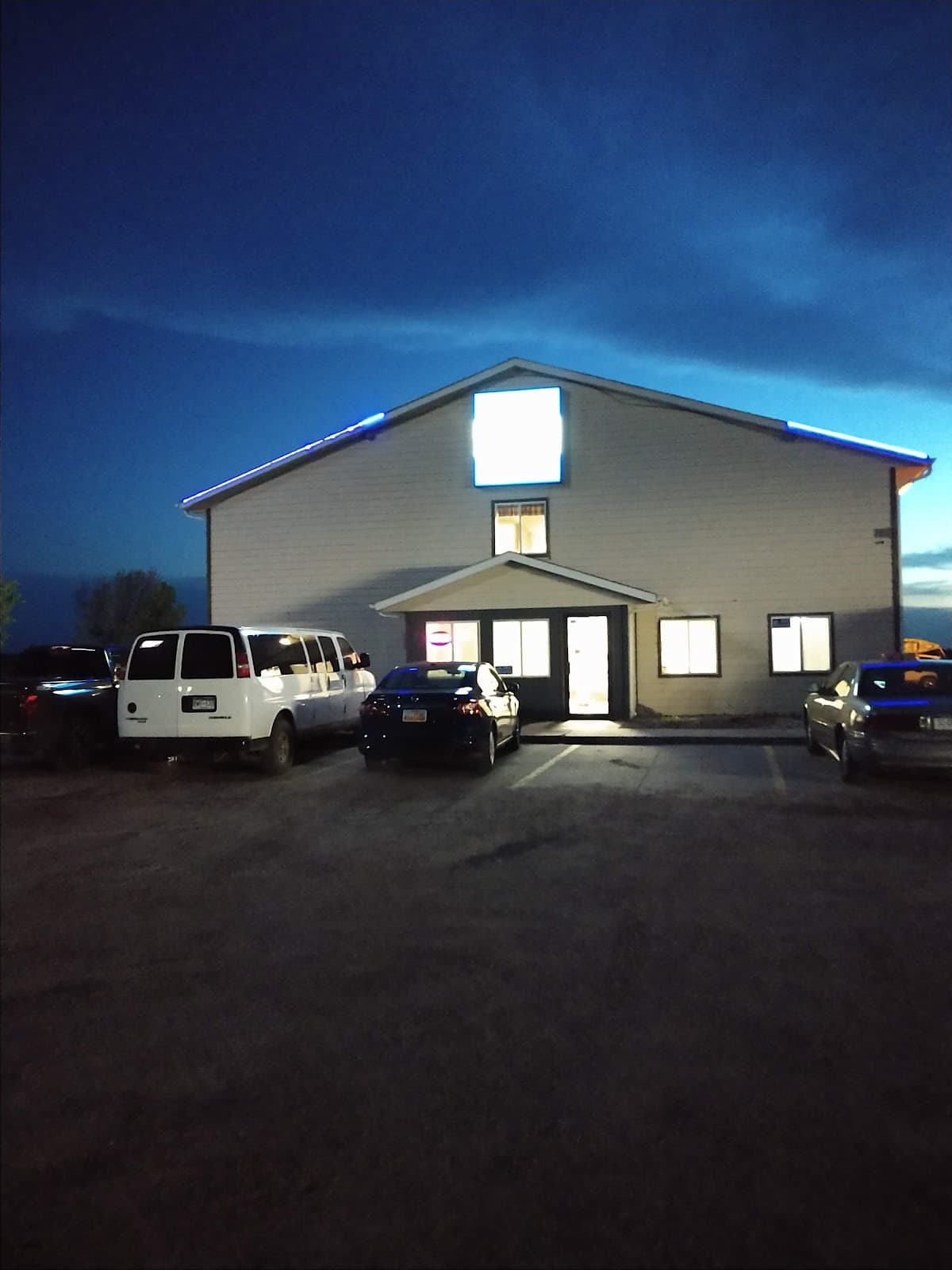 Smart Choice Inn