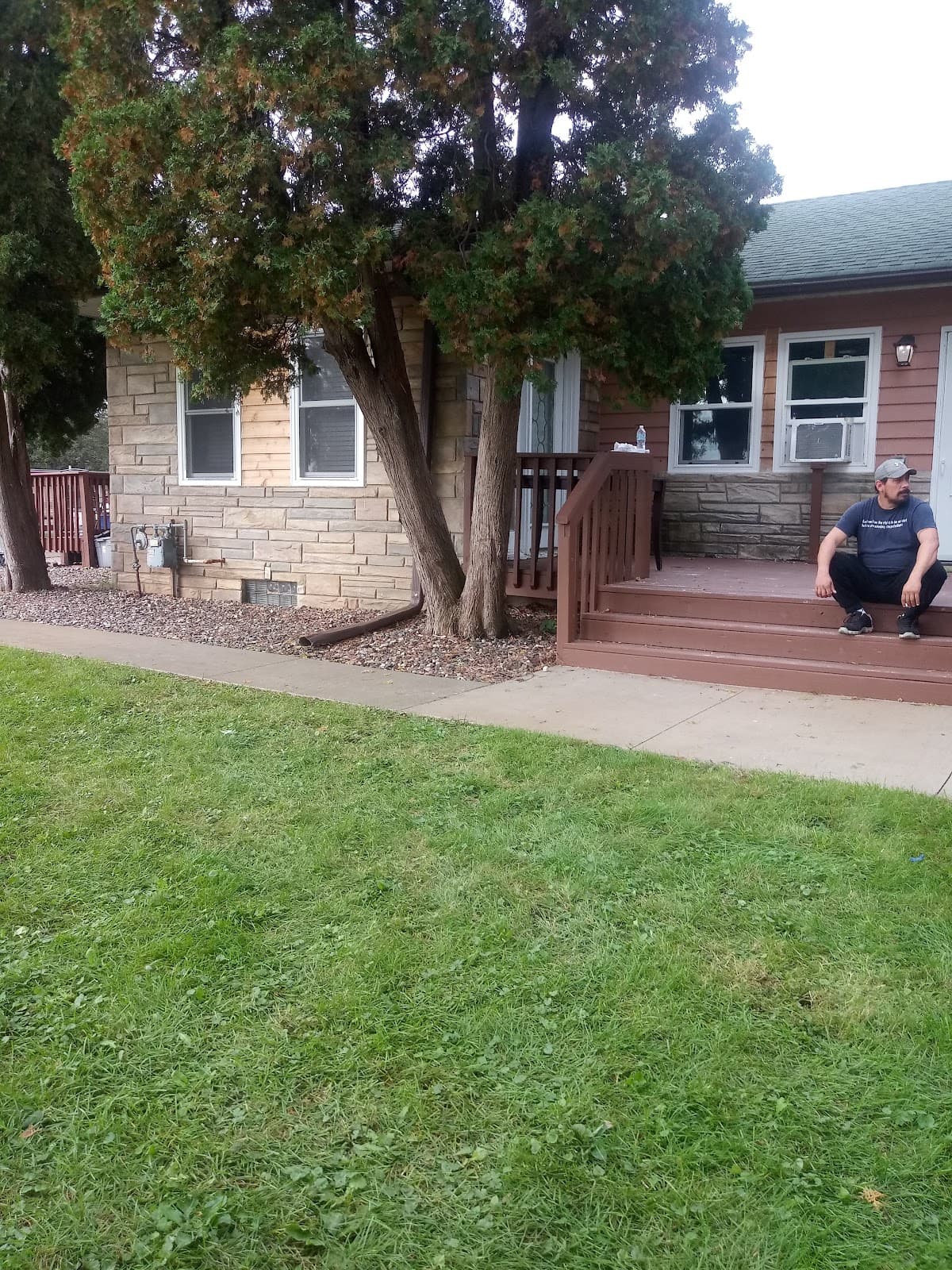 Farmington Efficiency Inn, apartments