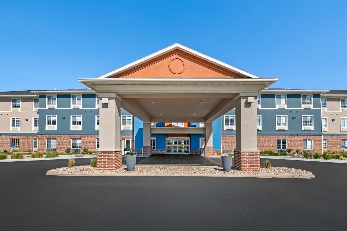 Holiday Inn Express & Suites Council Bluffs - Conv Ctr Area by IHG