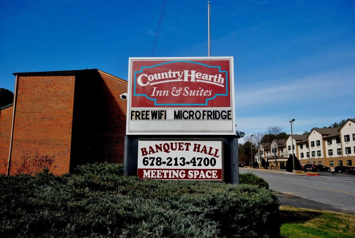 Country Hearth Inn & Suites Marietta