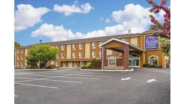 Sleep Inn & Suites