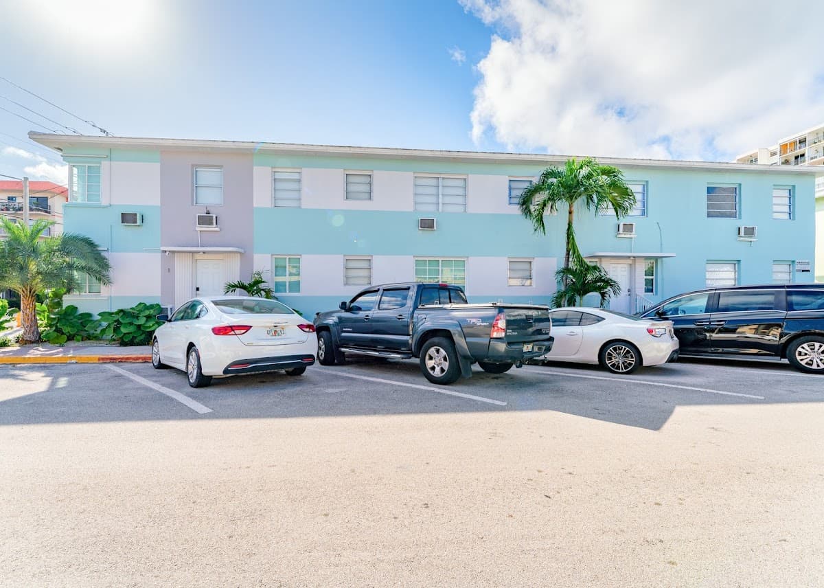 PRAIA Boutique Hotel And Residences