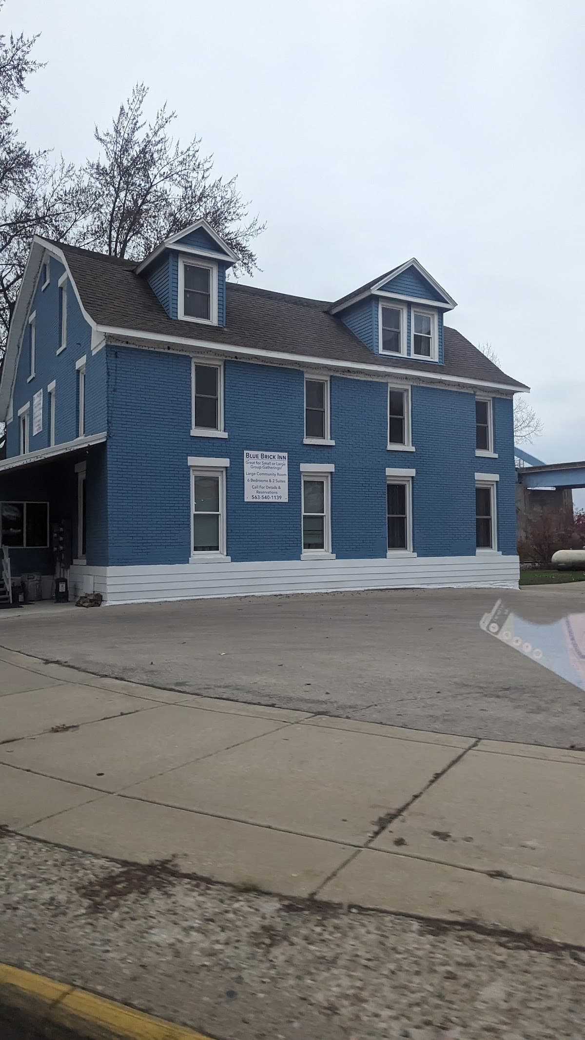 Blue Brick Inn