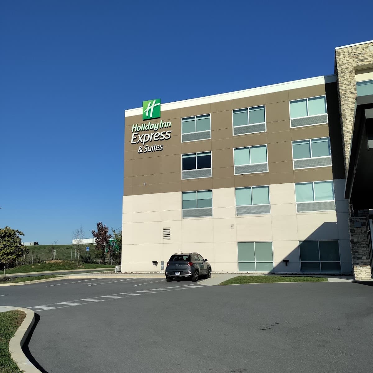 Holiday Inn Express & Suites Carlisle Southwest – I-81 by IHG