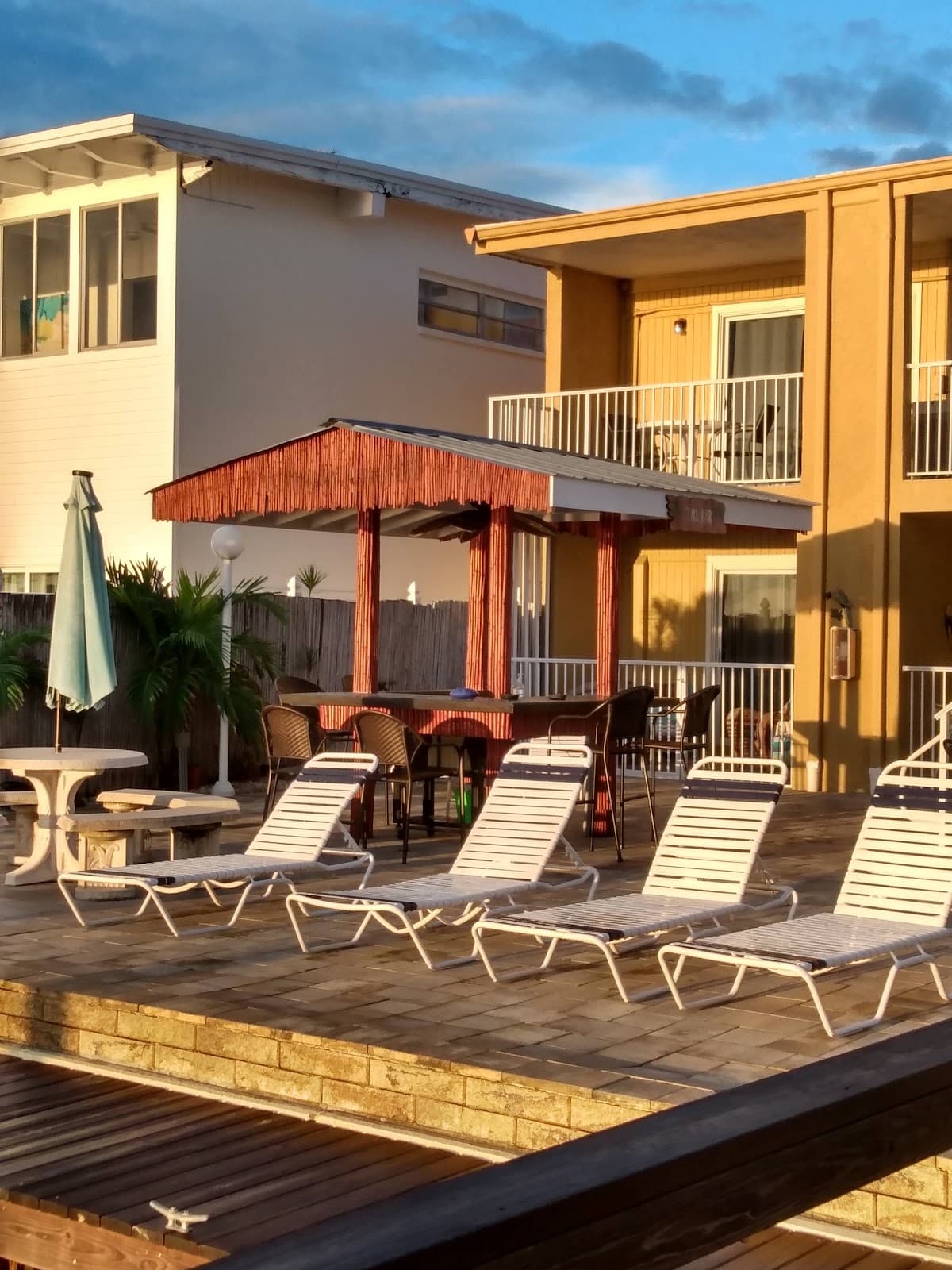 Enchanted Inn & Beachside Cottages