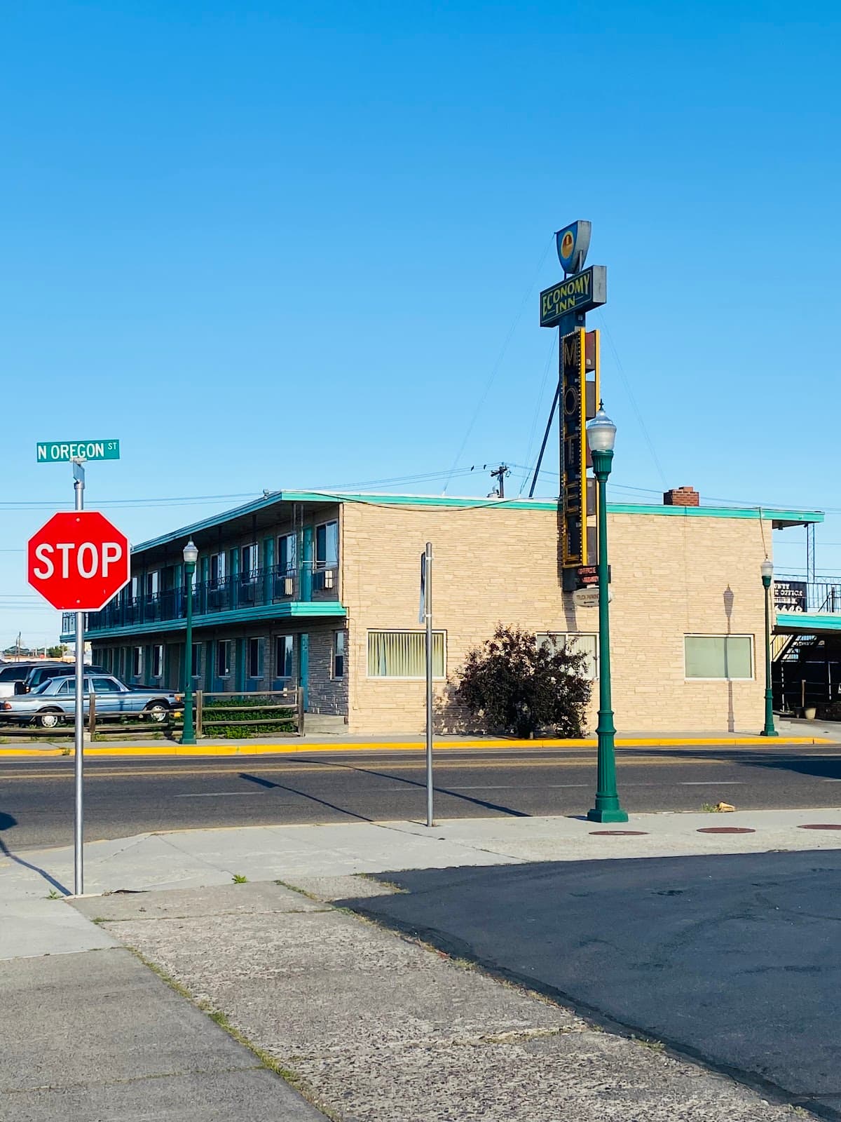 Economy Inn