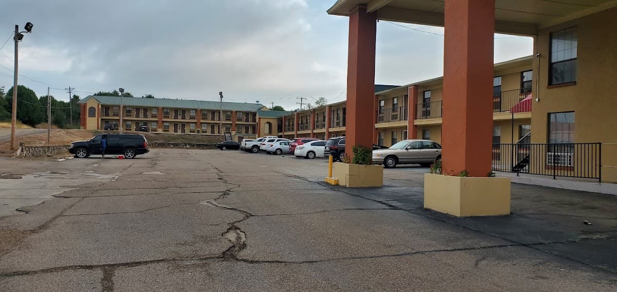 Diamond inn