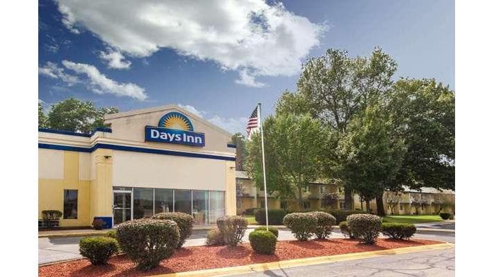 Days Inn by Wyndham Portage/Indiana Dunes National Park
